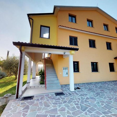 אומאג Apartments Goga מראה חיצוני תמונה