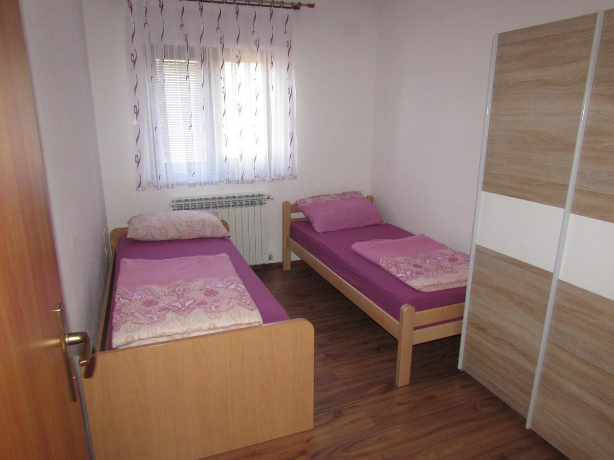 אומאג Apartments Goga מראה חיצוני תמונה