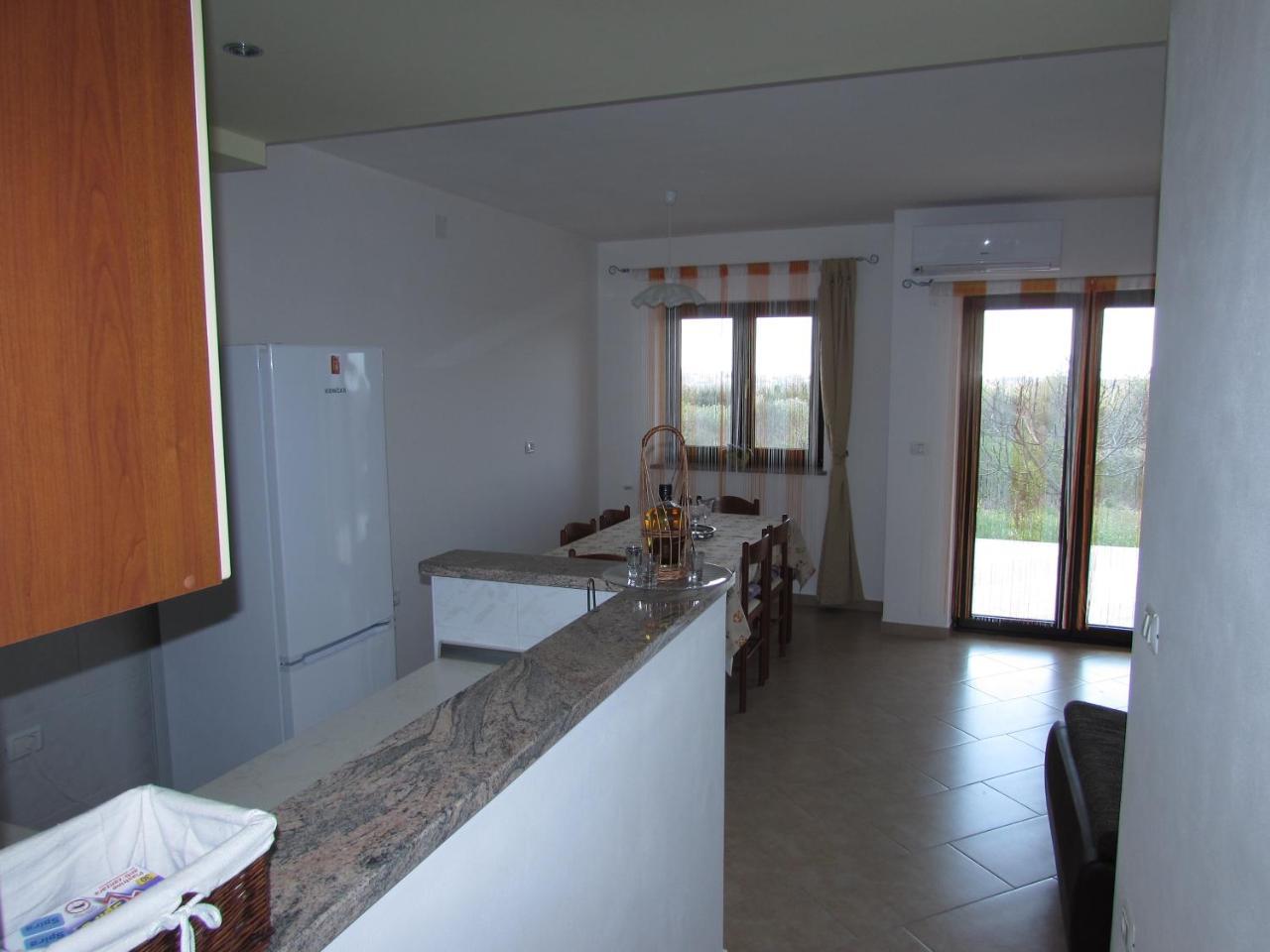 אומאג Apartments Goga מראה חיצוני תמונה