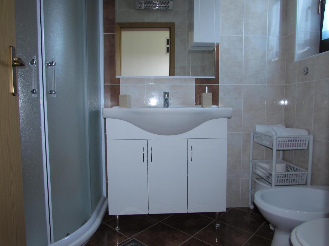 אומאג Apartments Goga מראה חיצוני תמונה
