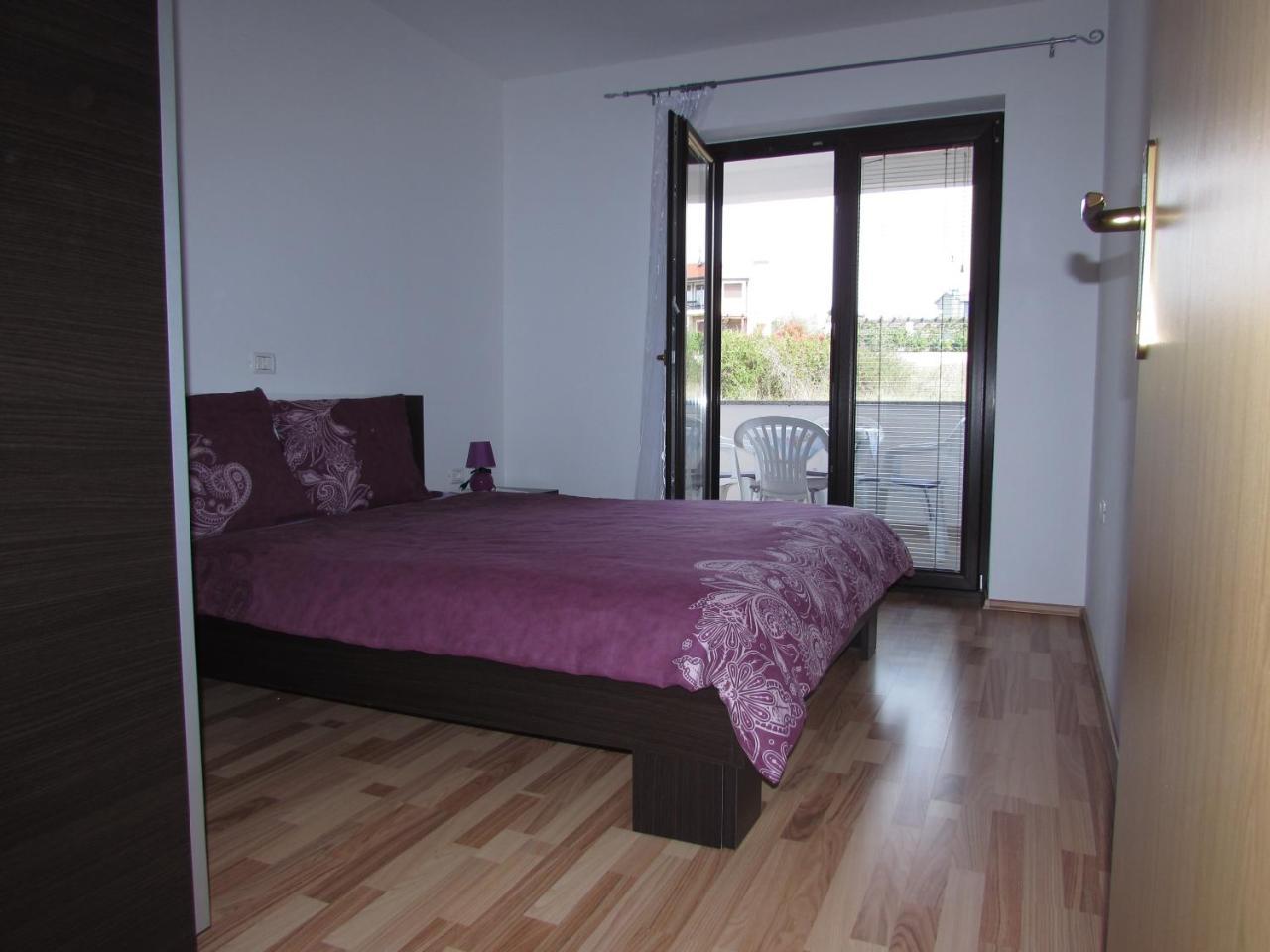 אומאג Apartments Goga מראה חיצוני תמונה