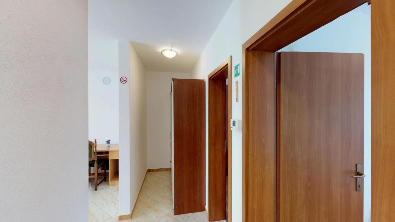 אומאג Apartments Goga מראה חיצוני תמונה