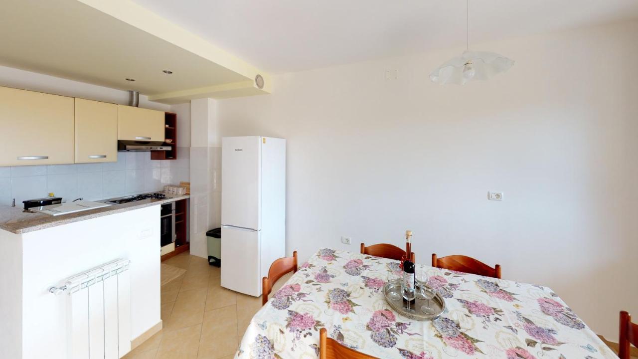 אומאג Apartments Goga מראה חיצוני תמונה