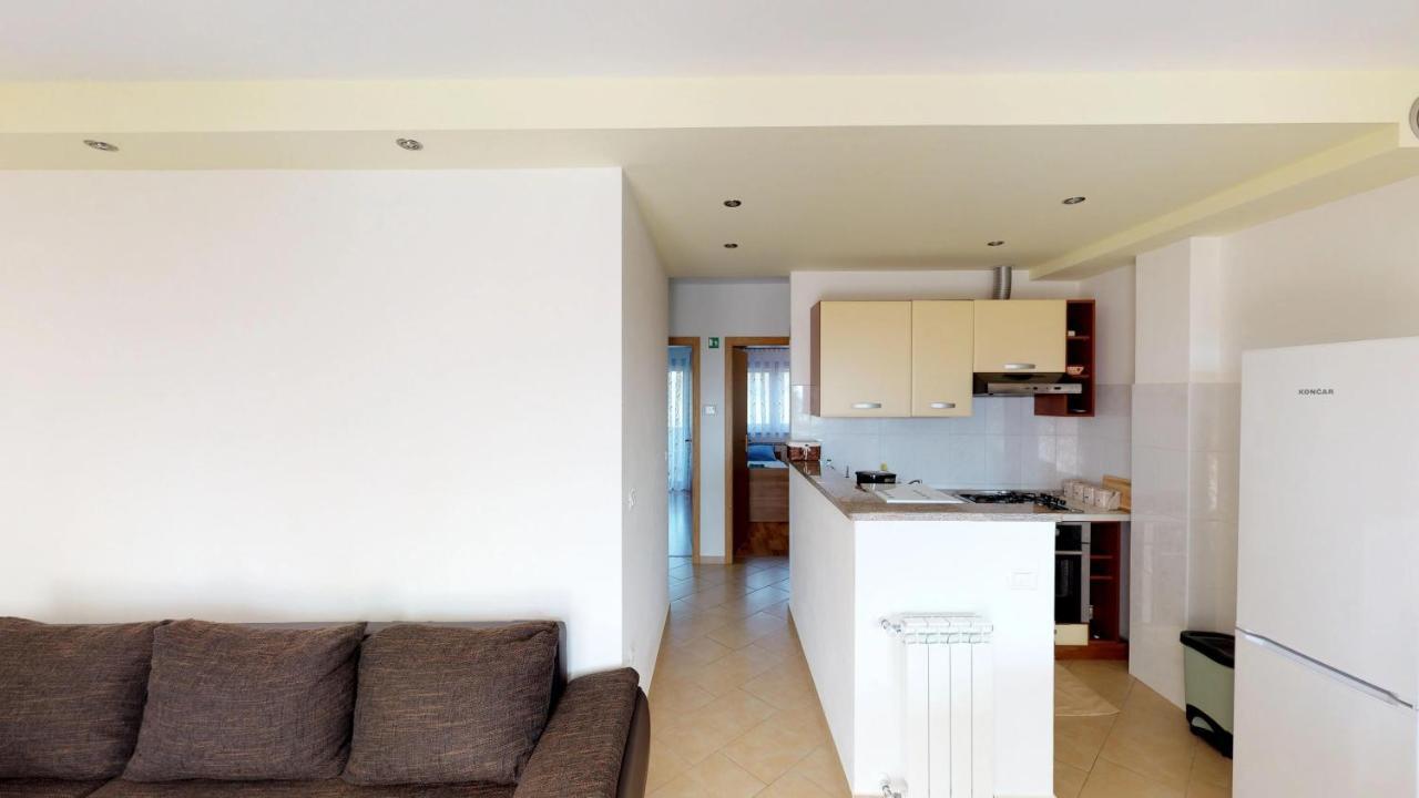 אומאג Apartments Goga מראה חיצוני תמונה