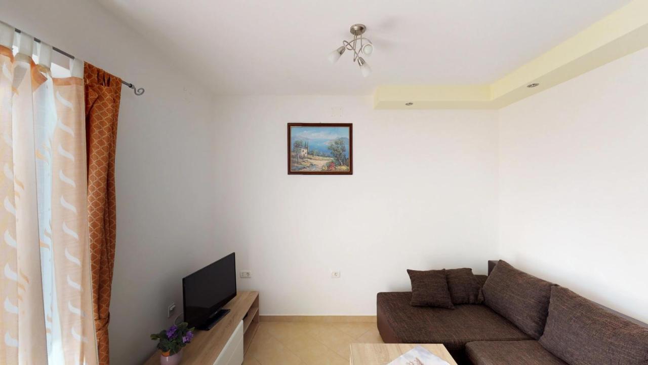 אומאג Apartments Goga מראה חיצוני תמונה