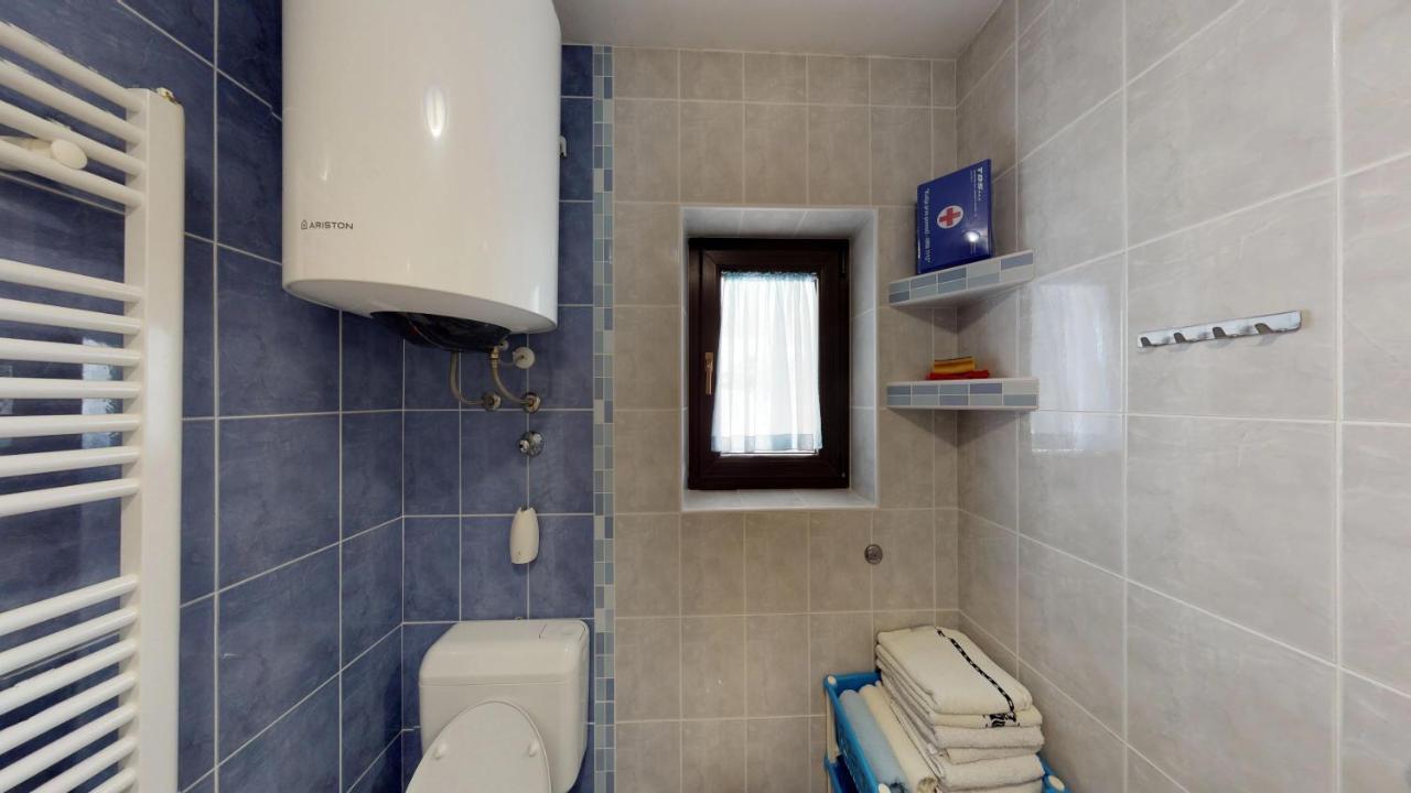 אומאג Apartments Goga מראה חיצוני תמונה