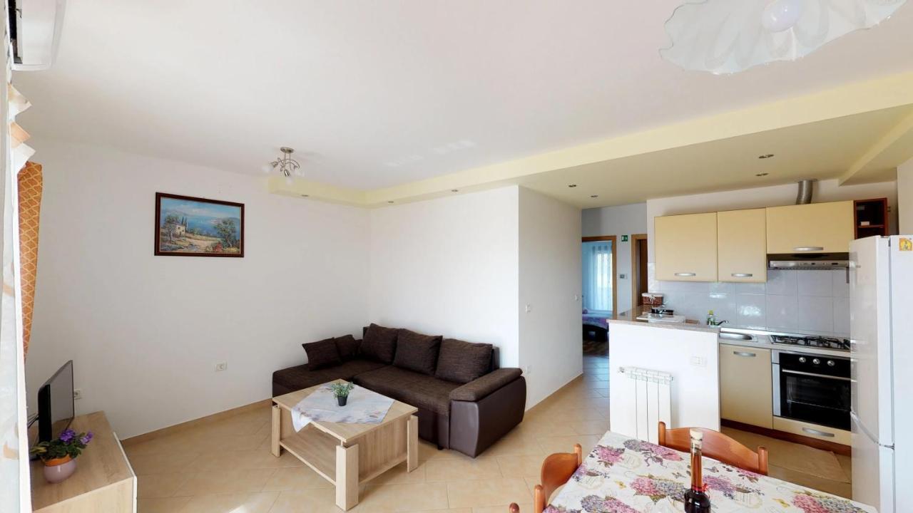 אומאג Apartments Goga מראה חיצוני תמונה