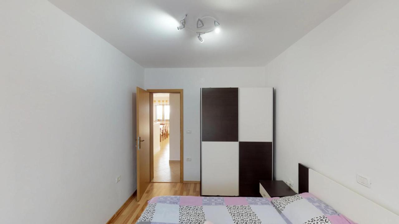 אומאג Apartments Goga מראה חיצוני תמונה